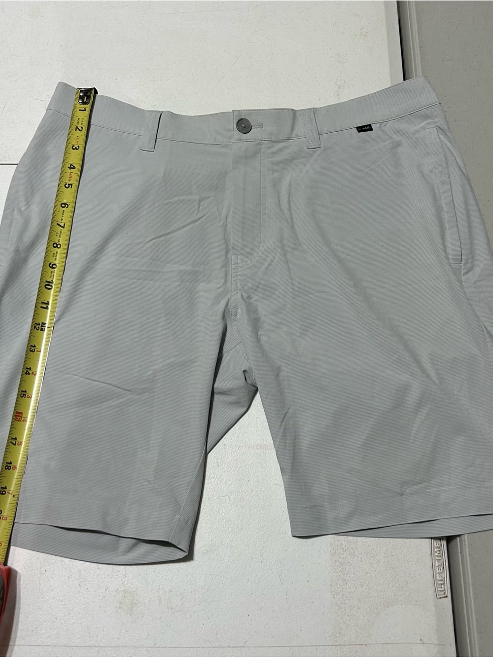 NWOT Travis Mathew Men’s Wanderlust 9in Size 36 Golf Shorts 4-Way Stretch